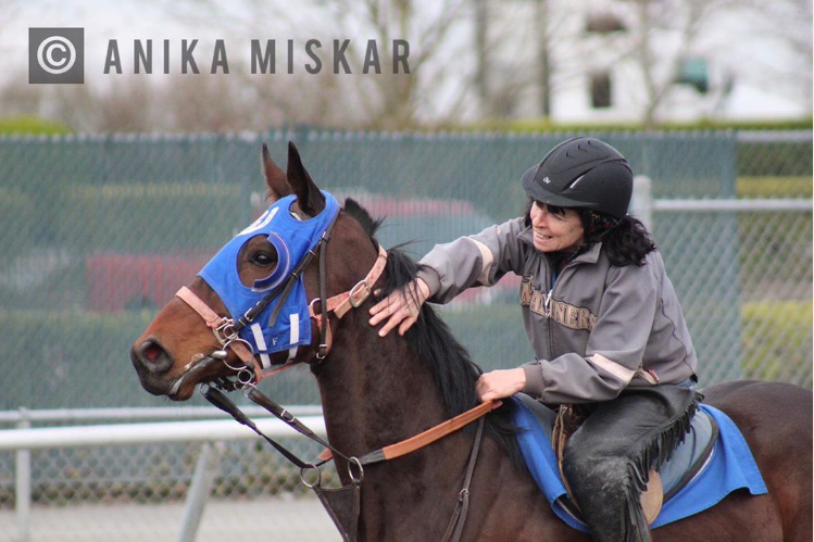 emerald downs, seattle horse racing, auburn wa race track, horse racing, anika miskar