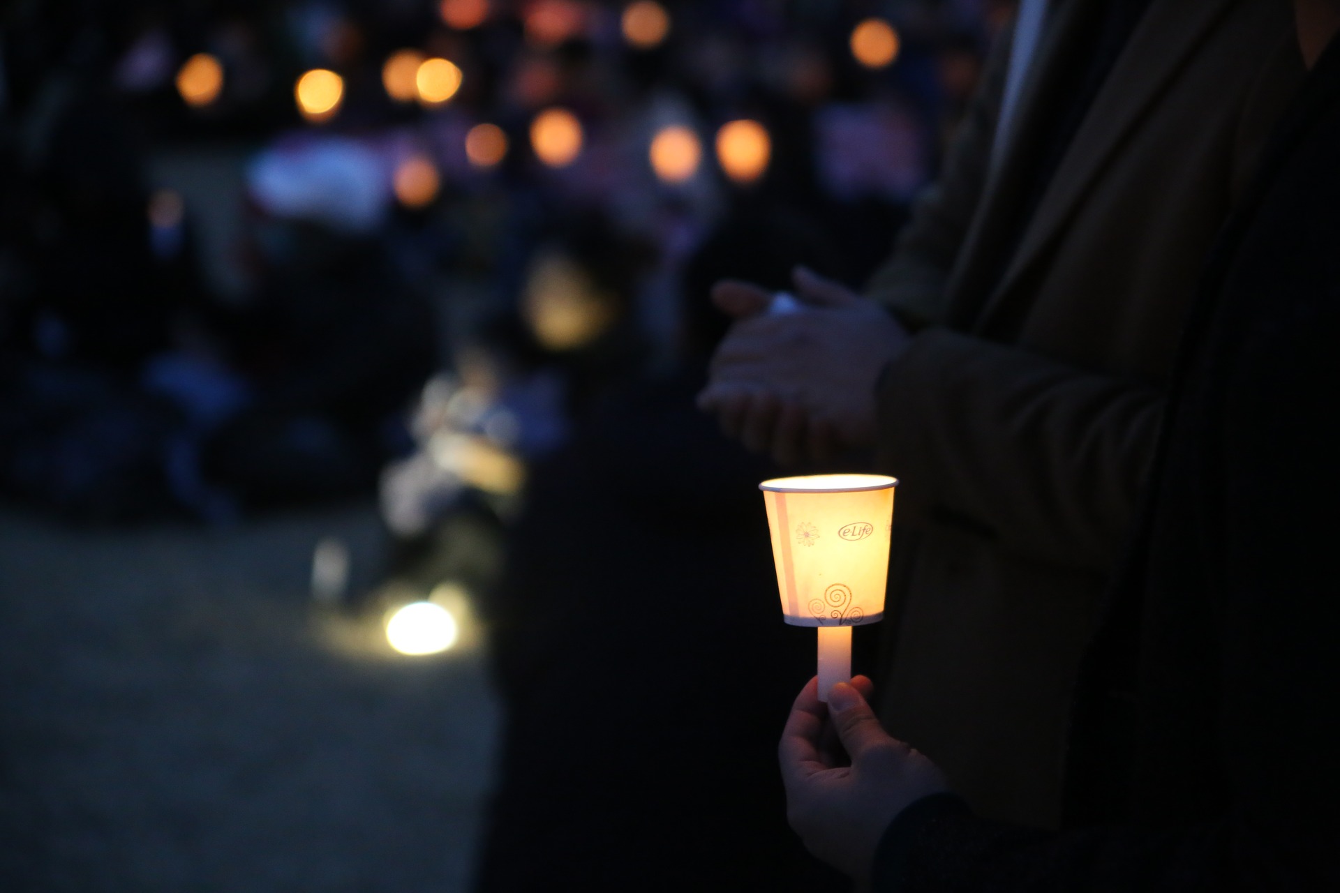 vigil, mourning, mass shooting