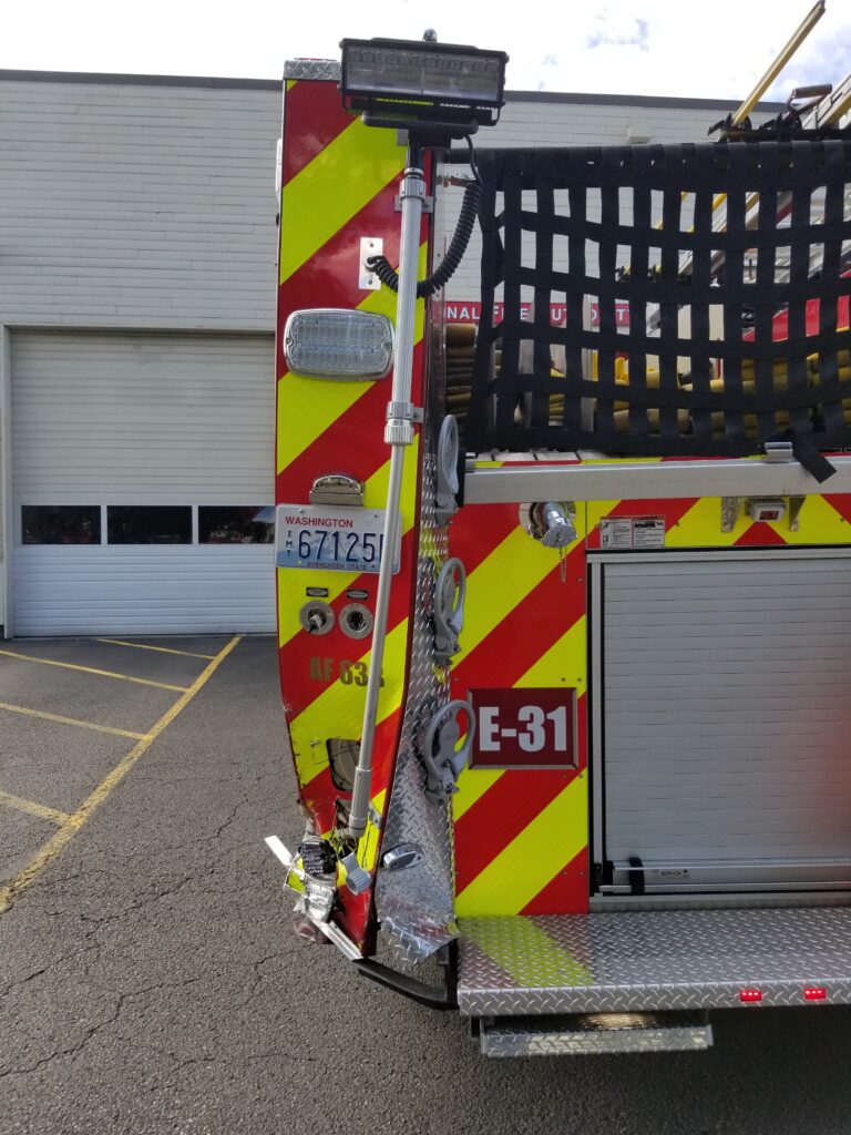 VRFA, valley regional fire authority, auburn wa fire department, moveover, slow down move over, fire engine damaged, 