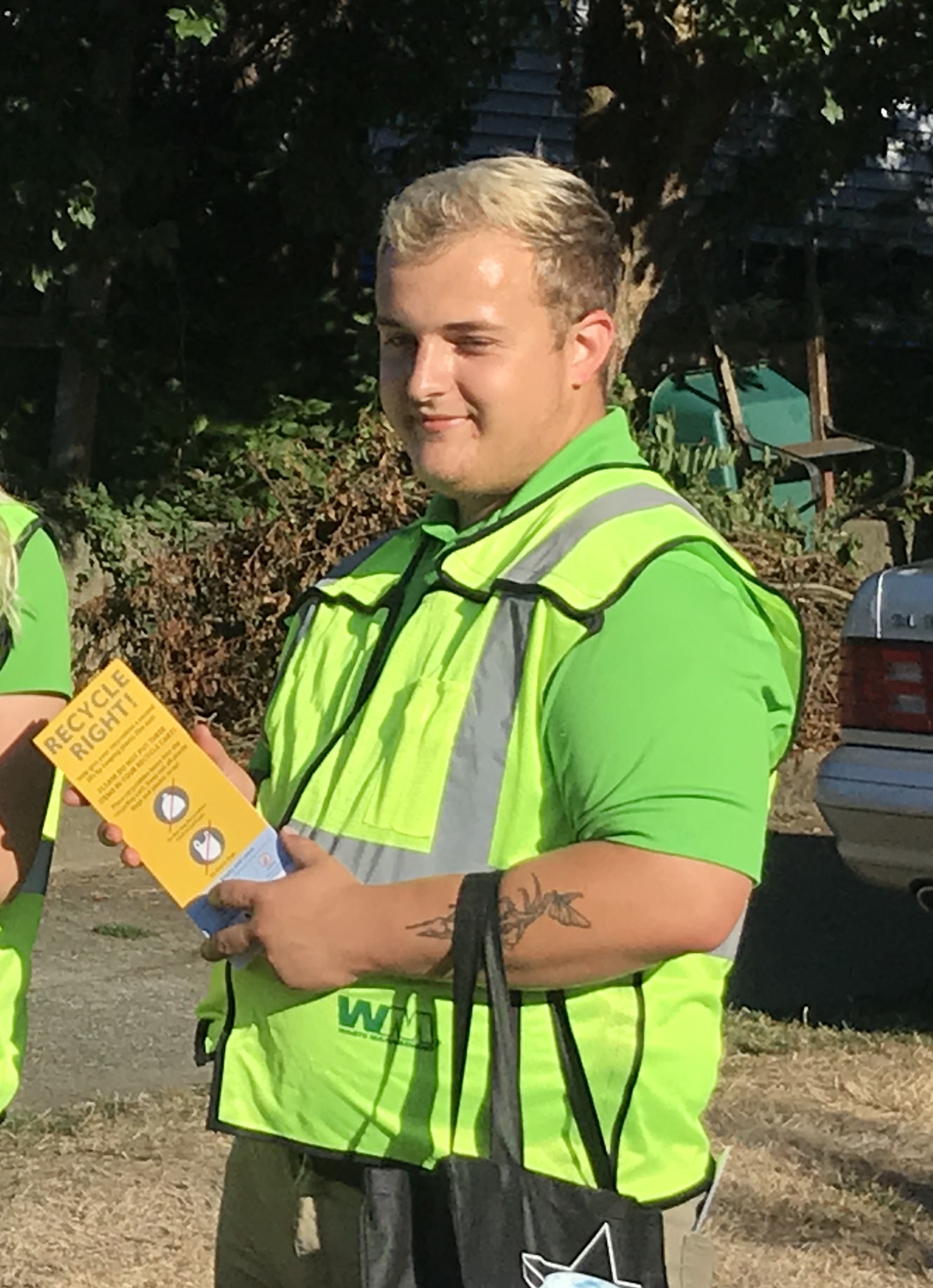 WM Recycle Corps intern, colton Rasanen, waste management, waste management northwest, waste management auburn wa, auburn food bank, debbie christian