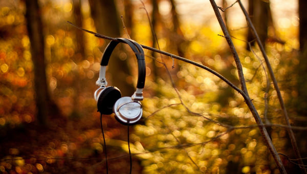 headphones, fall headphones, playlists, november playlists, fall music