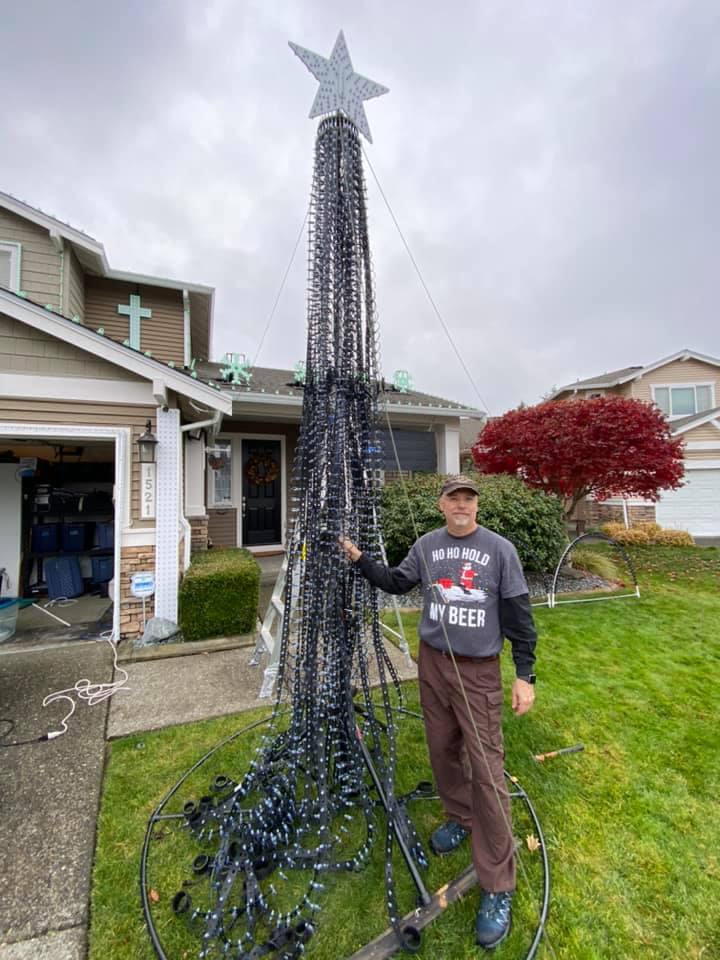 lakeland hill lights, lighted display, allen range, christmas display, animated holiday display