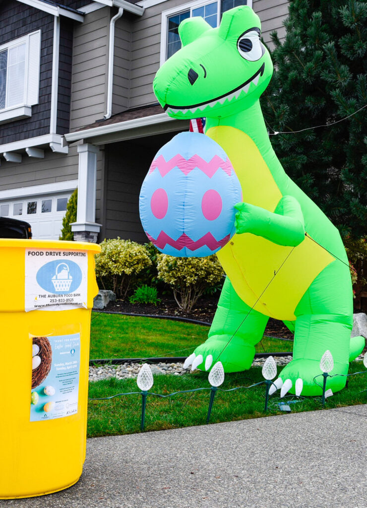 hunt for hunger, hunt for hunger food drive, kael coffey photography, auburn food bank, auburn food bank food drive, lakeland hills food drive, sandi green team, darci bidman, food bank food drive, auburn food bank, auburn wa food bank, jamie penrod, Matt Llewellyn, homes by matt and jamie, tre sorelle salon, auburn food drive, city of auburn food drive, lakeland food drive, auburn community food drive,