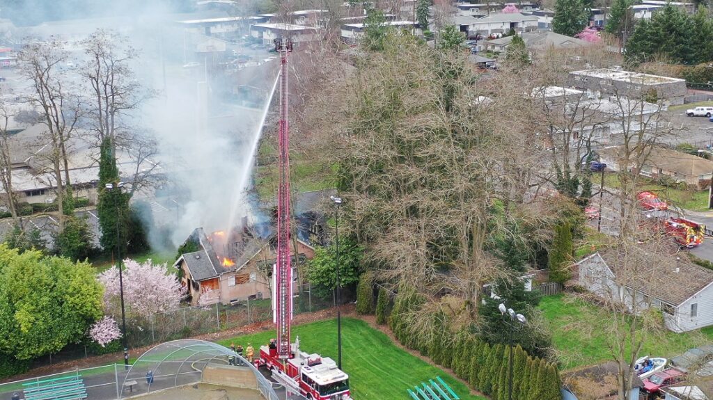 vrfa, m st ne, 601 m st ne, m st ne fire, m st fire, valley regional fire authority, south king fire and rescue, puget sound fire authority, apd, auburn wa fire, m st auburn wa fire, fire on monday