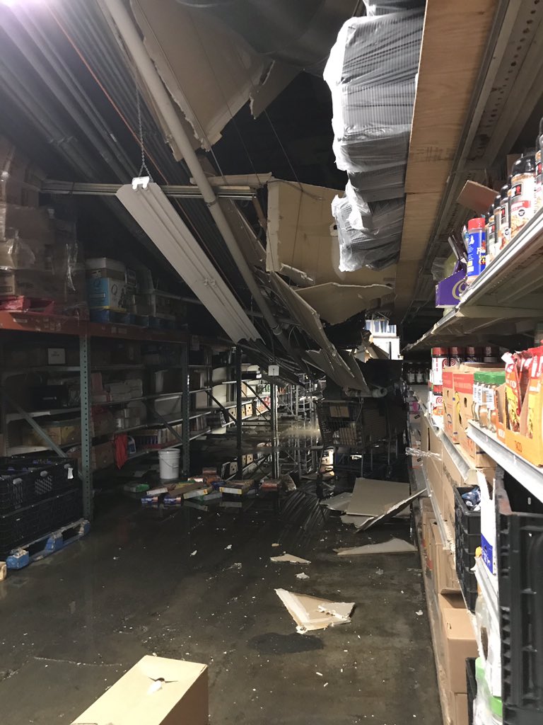 Safeway, auburn safeway, auburn wa safeway, Auburn way s safeway, 101 auburn way s, safeway roof collapse, auburn safeway