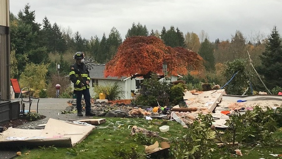 valley regional fire authority, lea hill explosion, lea hill rv explosion, lea hill november 5, lea hill vrfa