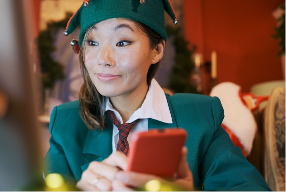 jingle bell jangles, santa press secretary, is santa real, santa elf, north pole, santa claus, santa clause, auburn wa santa, santa, auburn santa, santa claus is coming to town, covid-19 santa,