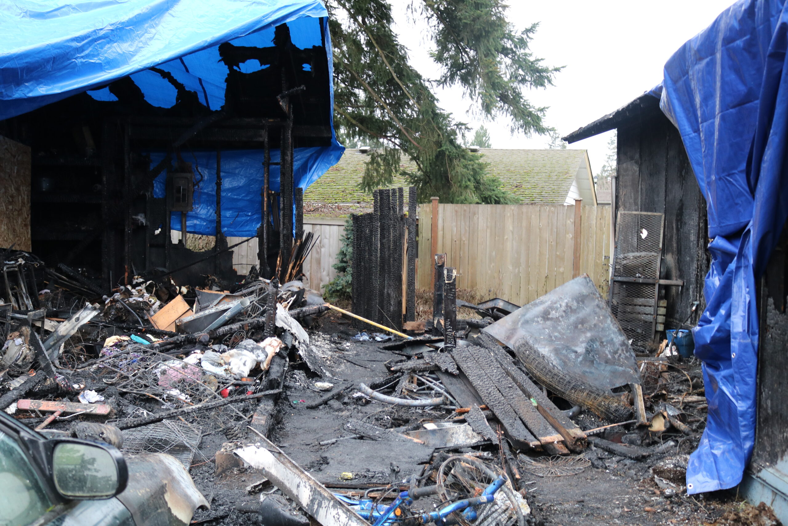 Lea Hill, Lea Hill fire, Christmas Eve fire auburn, auburn wa fire, auburn wa christmas fire, fire on christmas eve, fire, house burned down, fire damage, solen aref, lea hill house fire, lea hill housefire, kindra etquibal, andy etquibal,