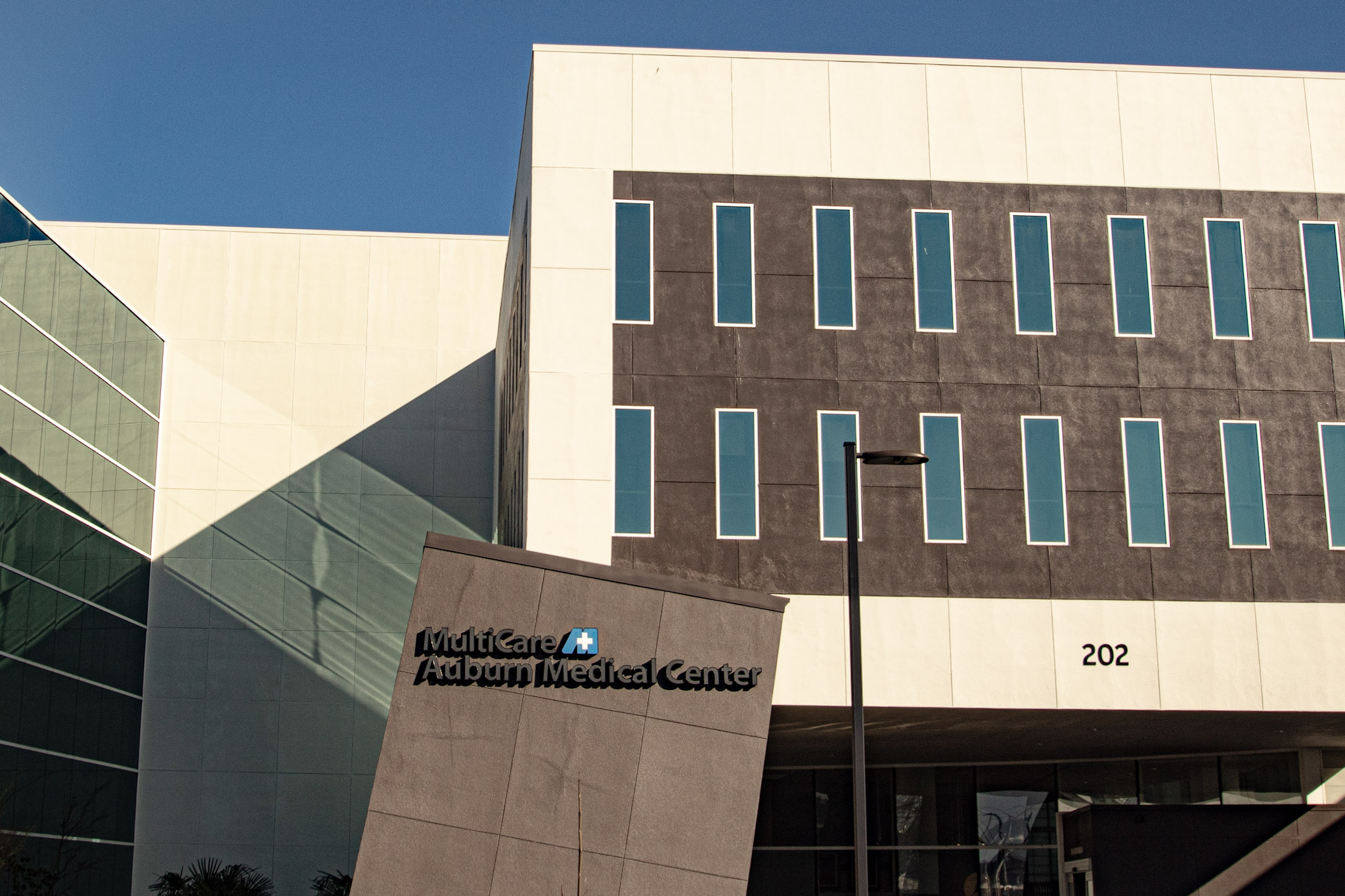 The back side of Multicare Auburn Medical Center in Auburn Washington