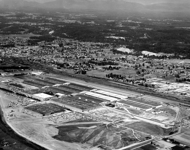 A historic photo of Boeing in Auburn from the sky