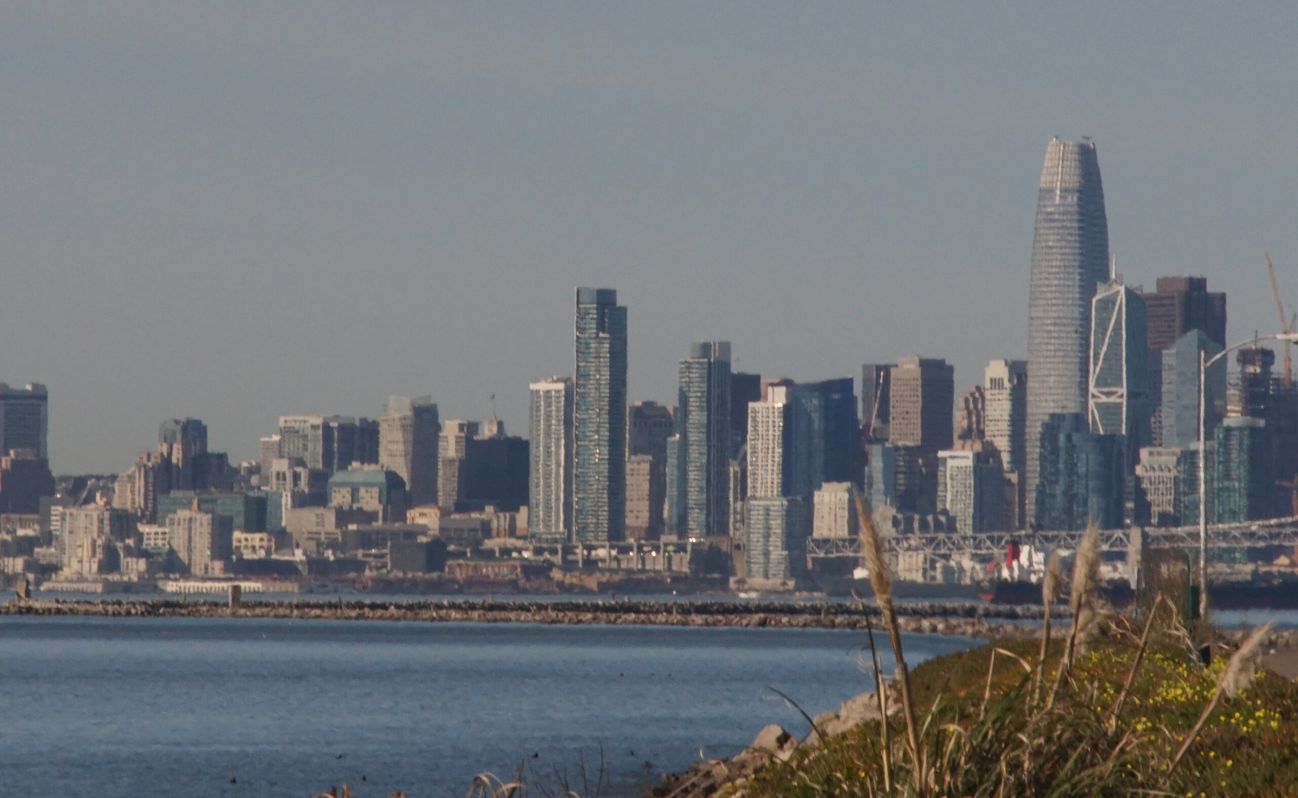 The effects of heat haze on the seattle city scape