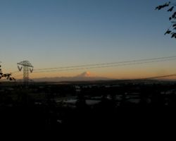 Mt. Rainier at sunset auburn wa, auburn wa in photographs, auburn in photos, auburn in photographs, city of auburn, auburn washington, pnw, wa, wa state, photos of auburn wa,